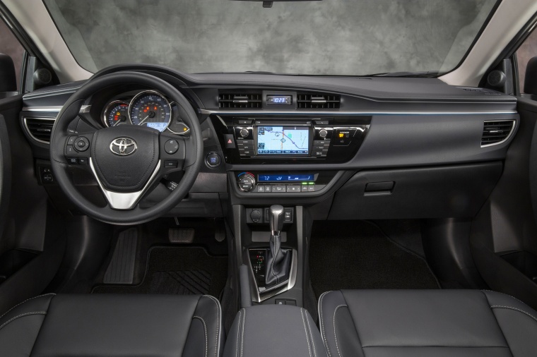 2015 Toyota Corolla Le Eco Cockpit In Black Color Picture Image